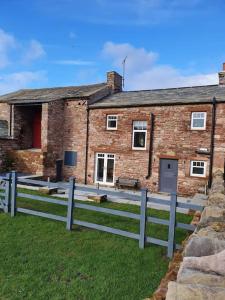 Hill House Holiday Cottage