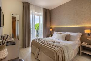 Double or Twin Room with Garden View room in Hotel Garni Renania