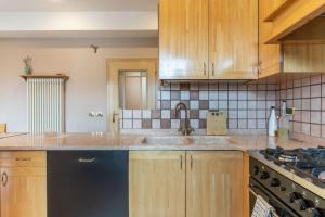 Casa ai Tre Colli, Tres