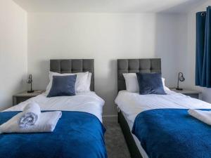 Seaside Family Bungalow for 5 people with garden and driveway parking