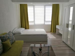 Studio Apple Green - Varna