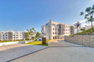 Stunning apart with private pool