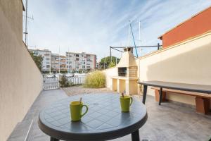 SouthMarina by POM, vue bateaux, terrasse, parking