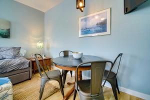 Modern Ocean City Getaway Walk to Boardwalk!