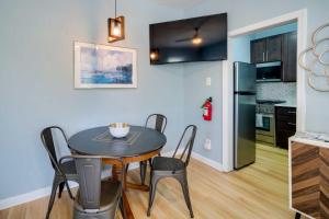 Modern Ocean City Getaway Walk to Boardwalk!