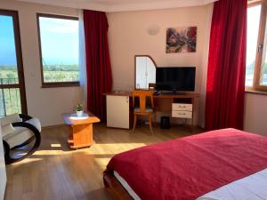 Guest House Golden Flake 4km from Bolata beach