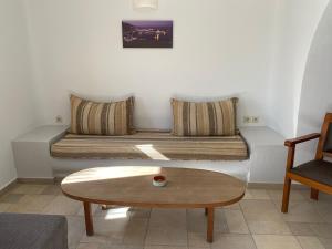 XARAKI Traditional Houses