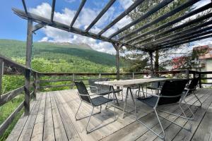 Chalets Bright chalet with terrace and garden in Briancon : photos des chambres