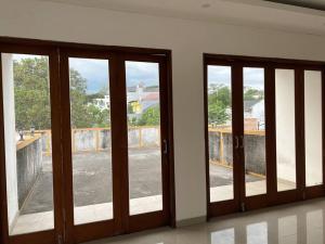 Cozy villa with swimming Pool in Sentul