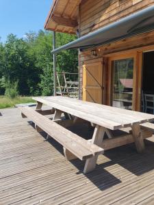 Chalets CHALET DES CHARBONNIERS AVEC ETANG : photos des chambres