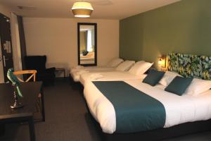 Hotels Clos De La Vaupaliere - Rouen : photos des chambres