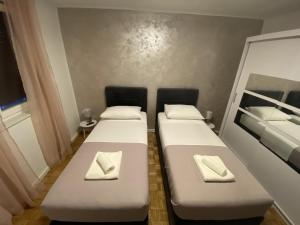 Apolon 2BDR apartment with balcony