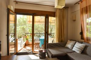 Kapari house 1 min from the beach of Nikiti