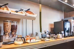 Hotels Hotel Inn Design Montlucon : photos des chambres
