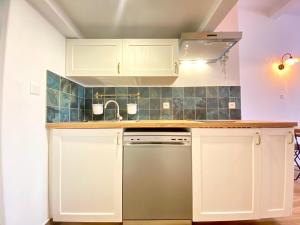 Le Perrissol By SCLS Locations