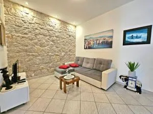 Apartments Moni - Split