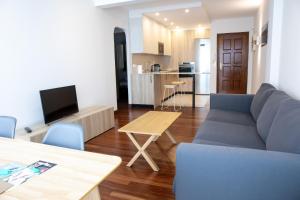 Bañeru 1 Vivienda en el centro de Zarautz a 1 min de la playa by Egona