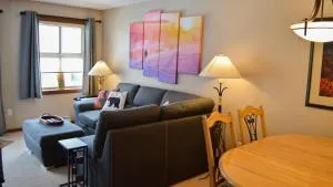 Fireside Lodge #215 by Bear Country - Logan Lake