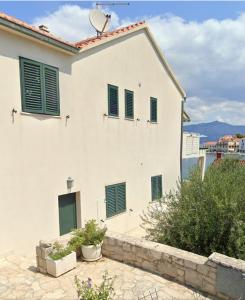 Amazing View Apartment in the heart of Postira