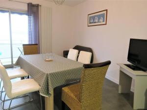 Bel appart 6 pers, WIFI, vue mer et port, Perros-Guirec - FR-1-368-326