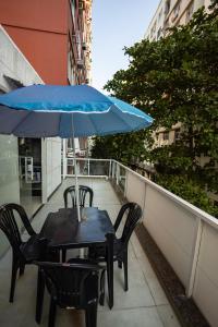 Apartamento com varanda em Copacabana