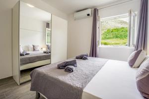 Bepo Apartments at beach 
