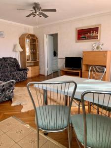 Two-bedroom apartment in central Palanga