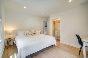 Beautiful Cape May Cottage Walk to Beach and Mall!