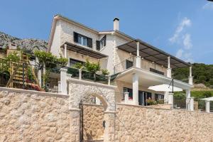 Fabulous sea view place with jacuzzi