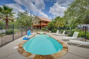 Waterfront Pass Christian Oasis about 2 Mi to Beach! - Pass Christian