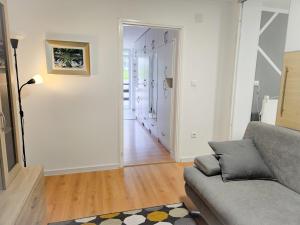 Apartment D&L 