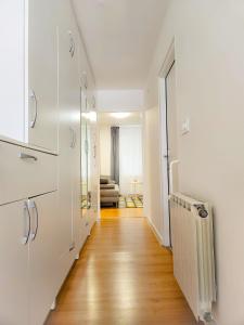 Apartment D&L 
