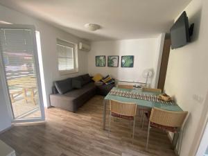 Apartma Oki - Terme Čatež