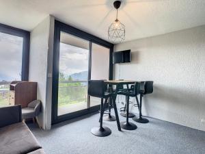 Appartement lumineux 5 pers avec balcon à La Toussuire, proche pistes - FR-1-416-60