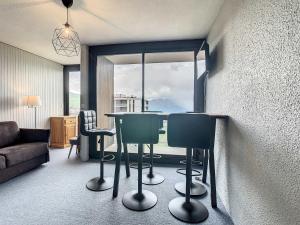 Appartement lumineux 5 pers avec balcon à La Toussuire, proche pistes - FR-1-416-60