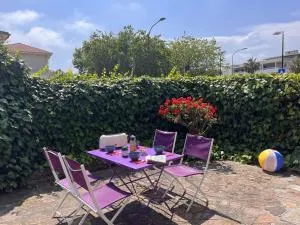 Appartement T2 avec Terrasse et Parking Privé à 300m de Port Fréjus - FR-1-226A-58 - Fréjus