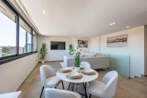 Duplex de Luxe Victor Hugo Gueliz