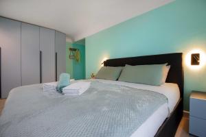 MAISON SUR MER - Garage & Jardin