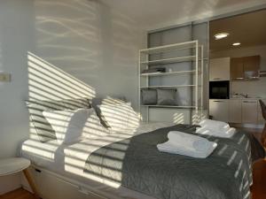 Kopers door Apartment