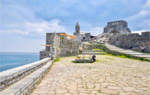 Stunning Apartment In La Spezia