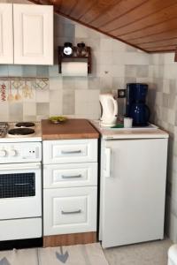 Apartments with parking space Umag - 2529