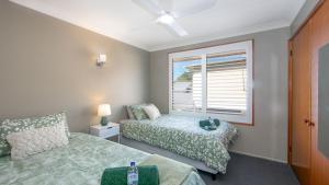 Akuli By the Sea - Unit 1 - FNHolidays