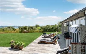 4 Bedroom Beautiful Home In Fårevejle - Føllenslev