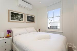 Renovated Terrace-Style Apartment in Woollahra