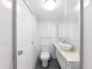 Spacious Newly Furnished 2bed Apartment in South Brisbane