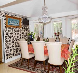 Heathrow Garden House - West Drayton, London - Benjamin Guest House