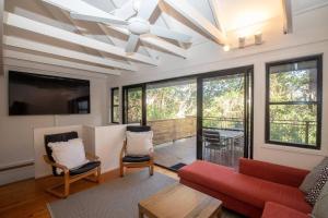 20 Yarrong Road Close to Cylinder Beach