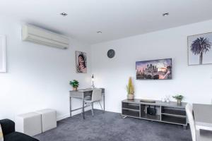 City Views 202 in St Kilda