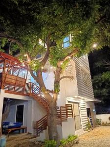 Beachfront Mansion and Seascape Villas Calatagan with Outdoor Pool