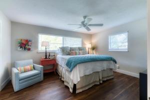 Paradise Pool Villa! Minutes to Beaches & Downtown